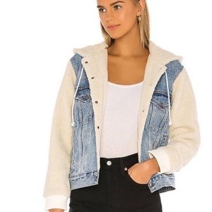 Levis Sherpa hooded denim jackets size Xs